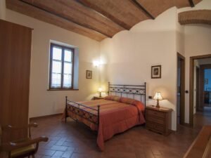 CinuzzaGrandeCameraGrande1